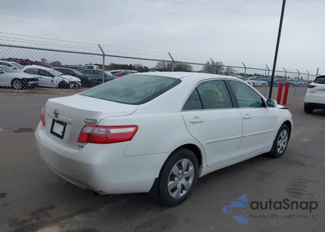2009 Toyota Camry Le z USA, uszkodzony, nr VIN 4T4BE46K79R073464